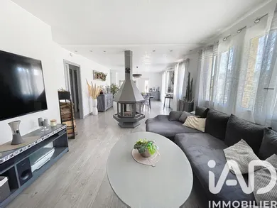 House in Richebourg (78550)
