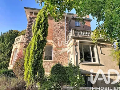 Demeure à Dontrien (51490)