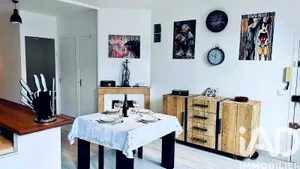 Apartment in Nîmes (30900)