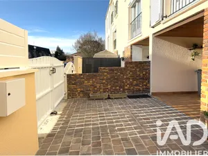 Maison à Élancourt (78990)