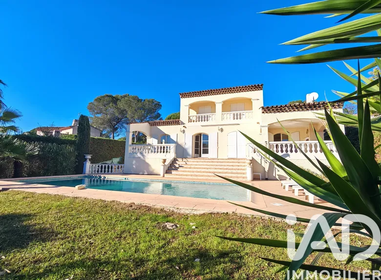 Maison 6 pièces 160 m² · à Saint Raphael · 160 m² · 998 947 €