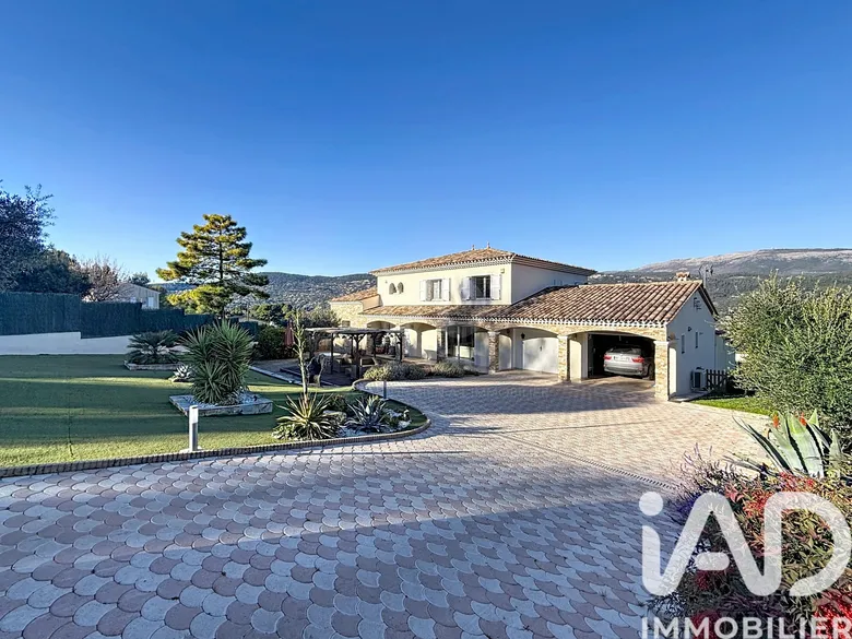 Maison 7 pièces 251 m² · à Peymeinade · 251 m² · 1 199 000 €