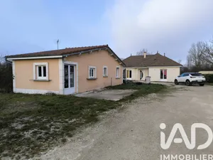 House in Clérey (10390)