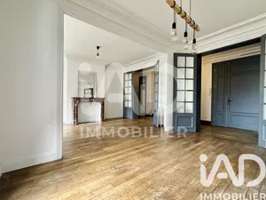 Apartment in Lille (59000)
