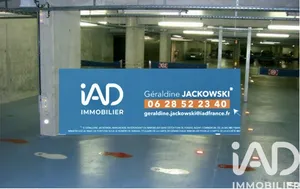 Parking à Paris (75003)