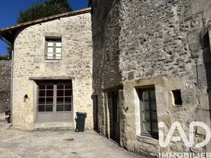 Immeuble à Charroux (86250)