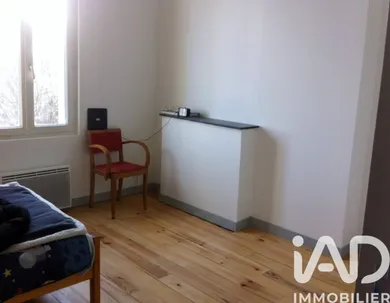 Immeuble à Coutras (33230)