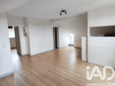 Immeuble à Coutras (33230)