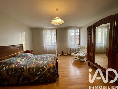 Maison de ville à Lacapelle-Marival (46120)