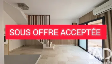 Maison de ville à Le Thor (84250)