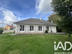 Detached house in Saint-Léonard (62360)