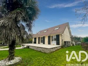 Maison traditionnelle à Jagny-sous-Bois (95850)