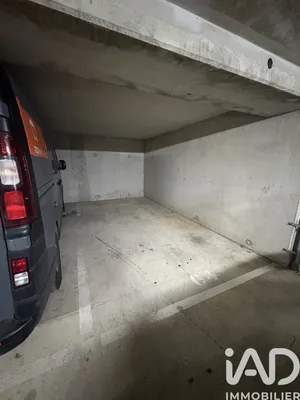 Parking à Pontoise (95300)