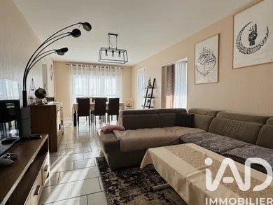 Appartement à Dammarie-lès-Lys (77190)