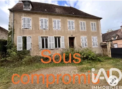 Building in Bourbon-Lancy (71140)