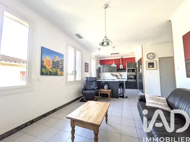 Townhouse in Bages (66670)
