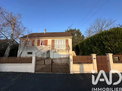Traditional house in Neuvy-Pailloux (36100)
