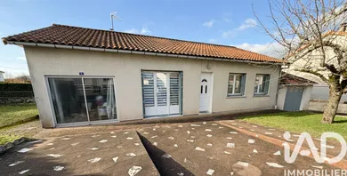 House in Parthenay (79200)