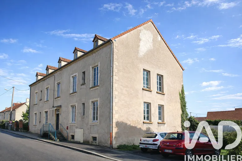 Immeuble 3 pièces 380 m² · à Palinges · 380 m² · 149 000 €