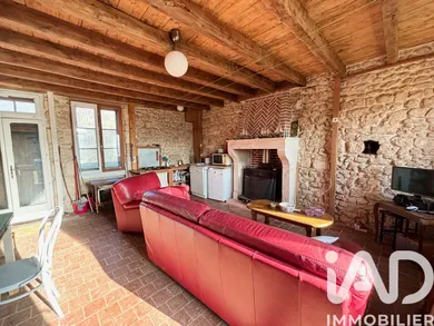 House in Chitray (36800)