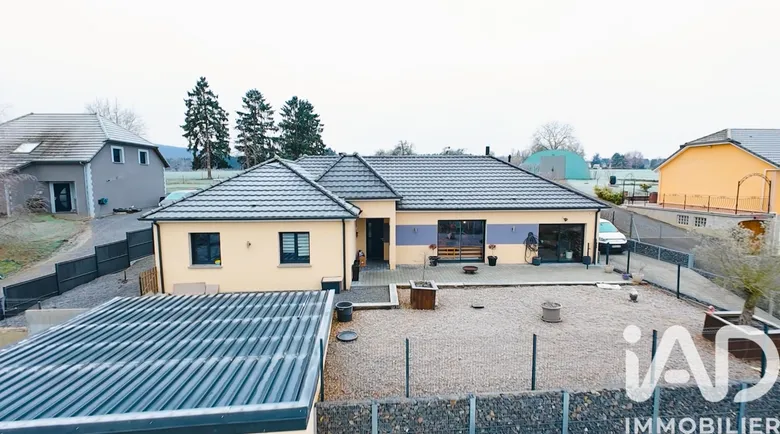 Maison 7 pièces 185 m² · à Ham-sur-Meuse · 184,8 m² · 395 000 €