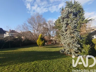 Building plot in Challes-les-Eaux (73190)