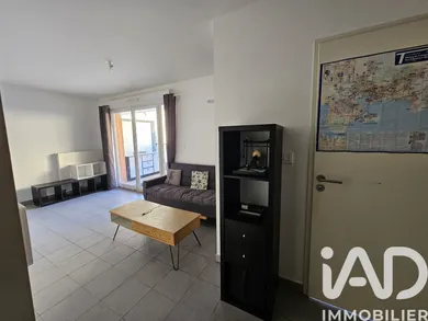 Apartment in Toulon (83200)