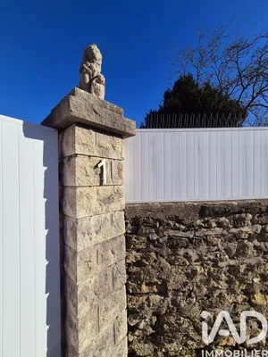 Demeure à Saint-Gervais-les-Trois-Clochers (86230)