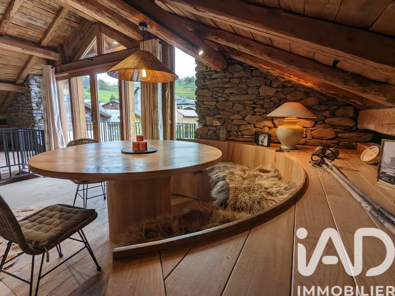 Maison 7 pièces 171 m²