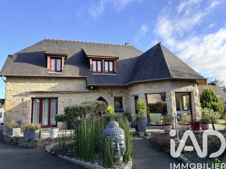 Maison 7 pièces 232 m² · à Langueux · 232 m² · 549 000 €