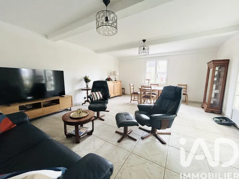 Maison 7 pièces 163 m² · à Sainte-Marguerite-sur-Duclair · 163 m² · 275 000 €