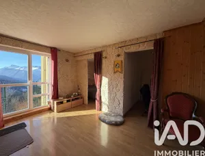 Appartement à Château-Bernard (38650)