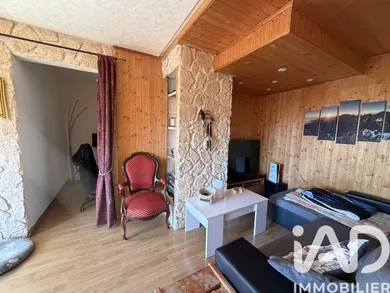 Appartement à Château-Bernard (38650)