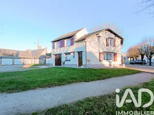 Maison de ville à Artenay (45410)