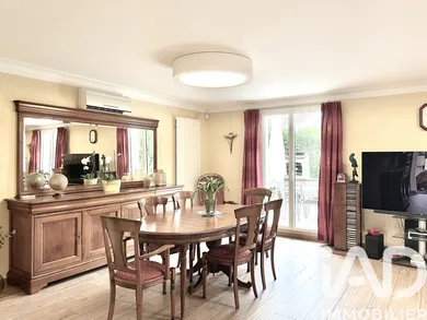 Traditional house in Saint-Germain-lès-Corbeil (91250)