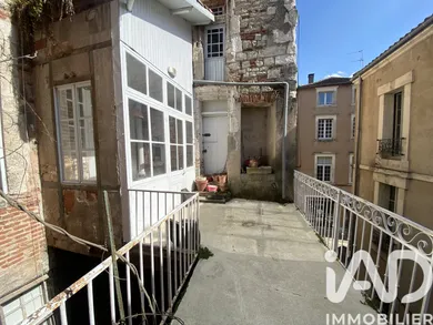 Apartment in Cahors (46000)