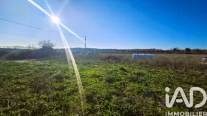 Building plot in Pouzolles (34480)