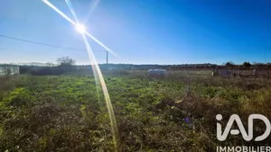 Building plot in Pouzolles (34480)