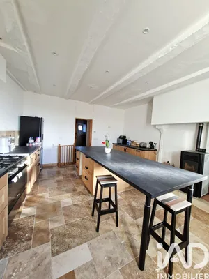 House in Laprade (16390)