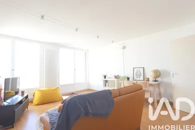 Apartment in Angers (49100)