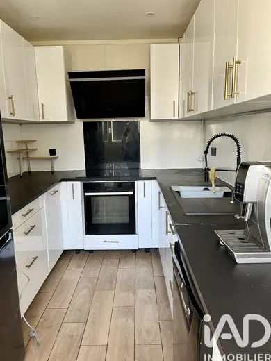 Apartment in Orly (94310)