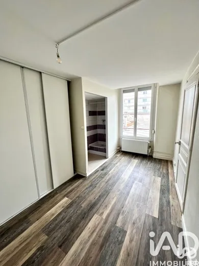 Apartment in Reims (51100)