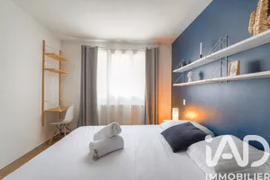 Apartment in Villeurbanne (69100)