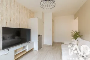 Apartment in Villeurbanne (69100)