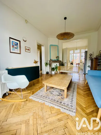 House in Croix (59170)