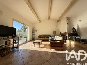 Maison traditionnelle à Le Luc (83340)