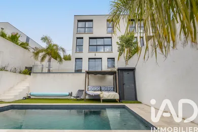 Maison à Marseille (13009)