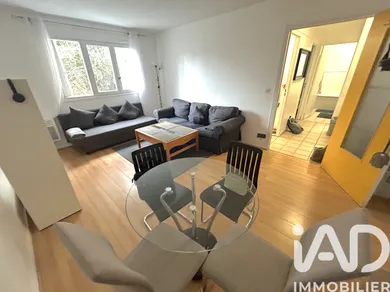 Apartment in Chilly-Mazarin (91380)