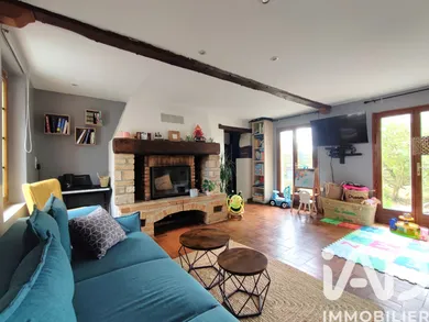 Longere in Montchevreuil (60240)