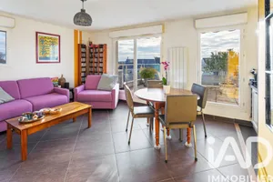 Apartment in Nantes (44300)